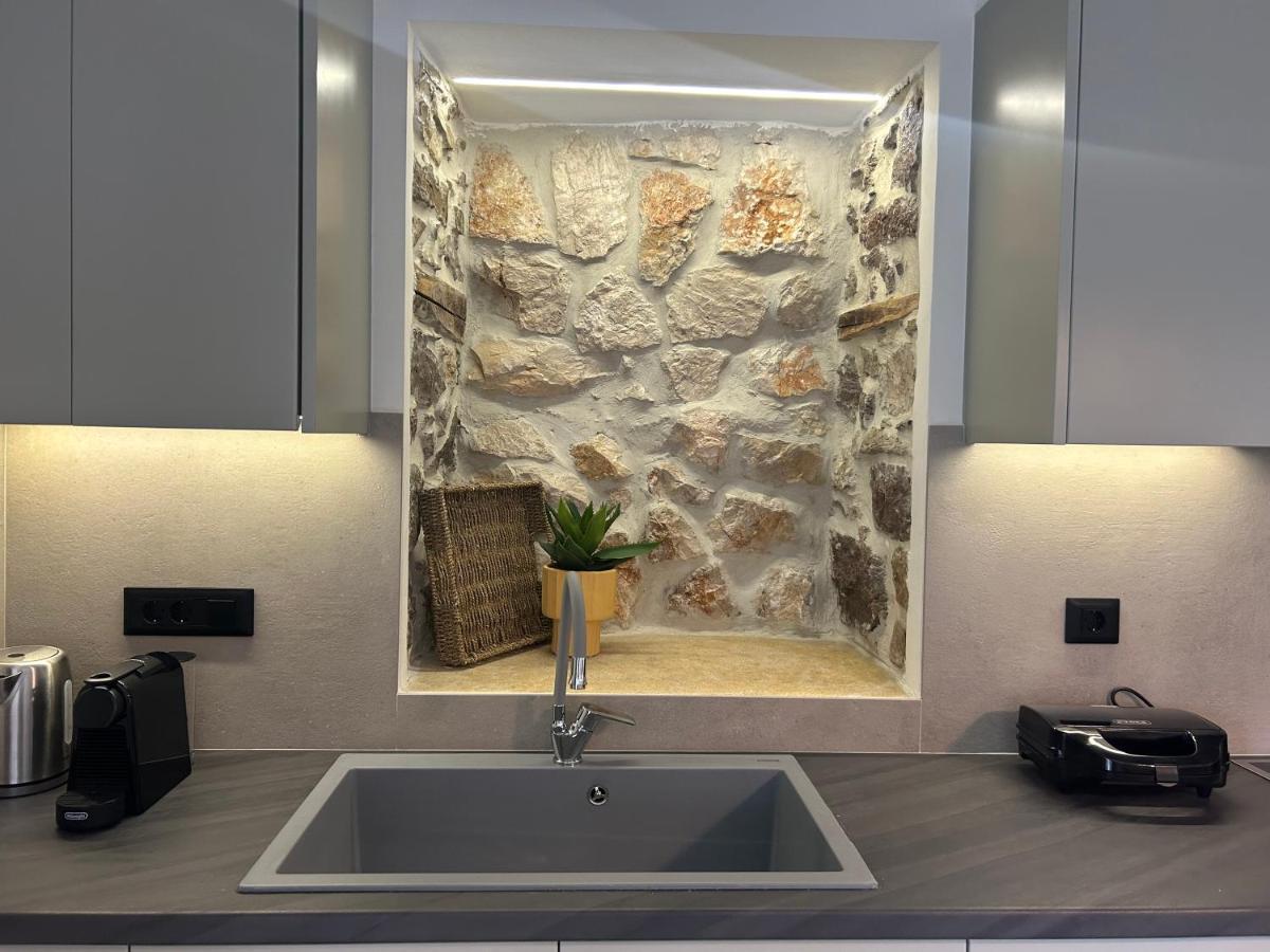 Piedra Luxury Apartments Nauplion Buitenkant foto