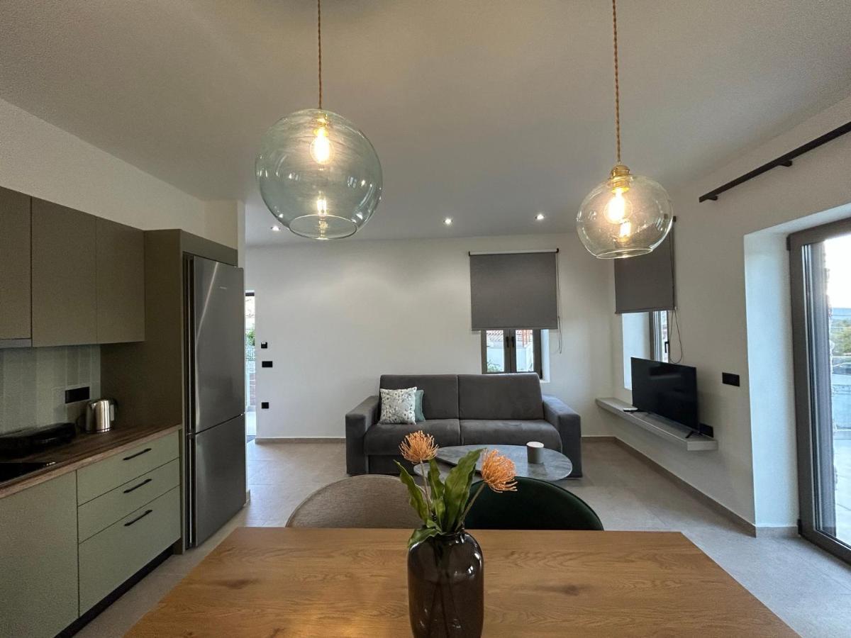 Piedra Luxury Apartments Nauplion Buitenkant foto